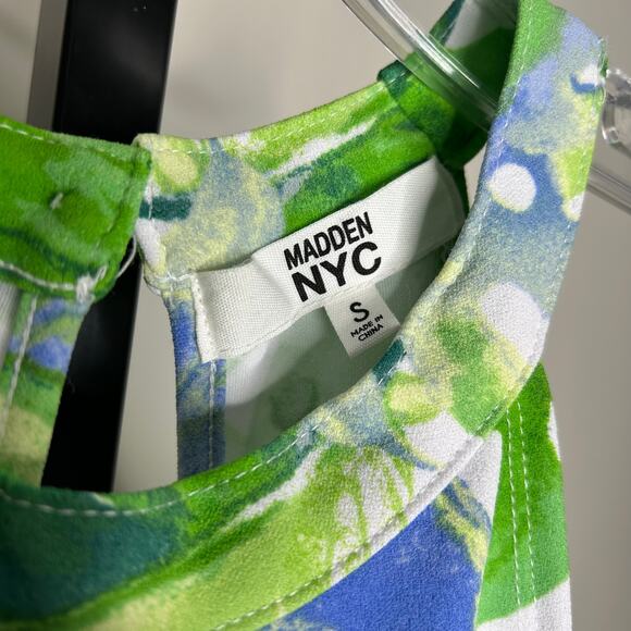 Madden NYC Halter Romper-Small 3-5 juniors-with shorts, tropical, cutouts,summer - Picture 8 of 8